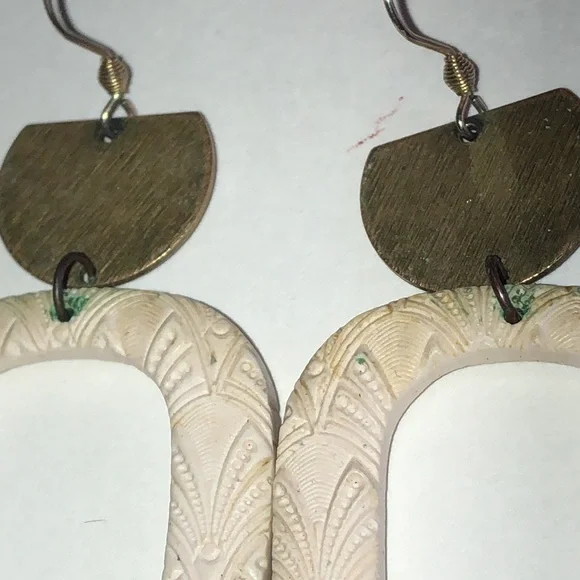 Elegant Cream Color Clay Boho Earrings - Picture 2 of 4